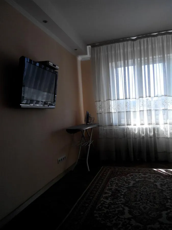 Comfortable Flat Near The Dnieper River In Kyiv Apartment